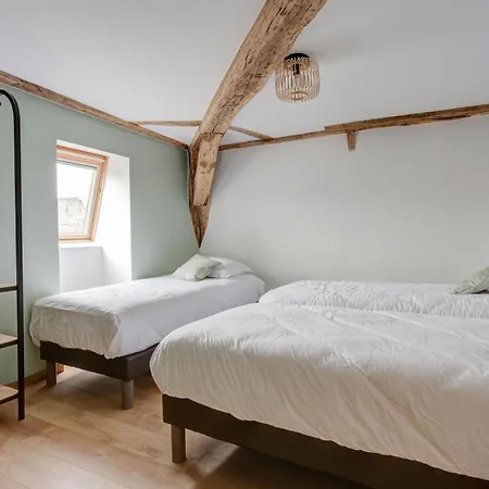 Tatil Evi La Clouterie - Face Au Ruisseau Piscine Privee