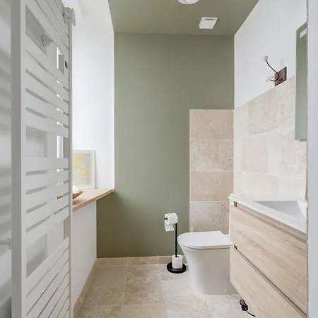 Tatil Evi La Clouterie - Face Au Ruisseau Piscine Privee Remilly-Aillicourt